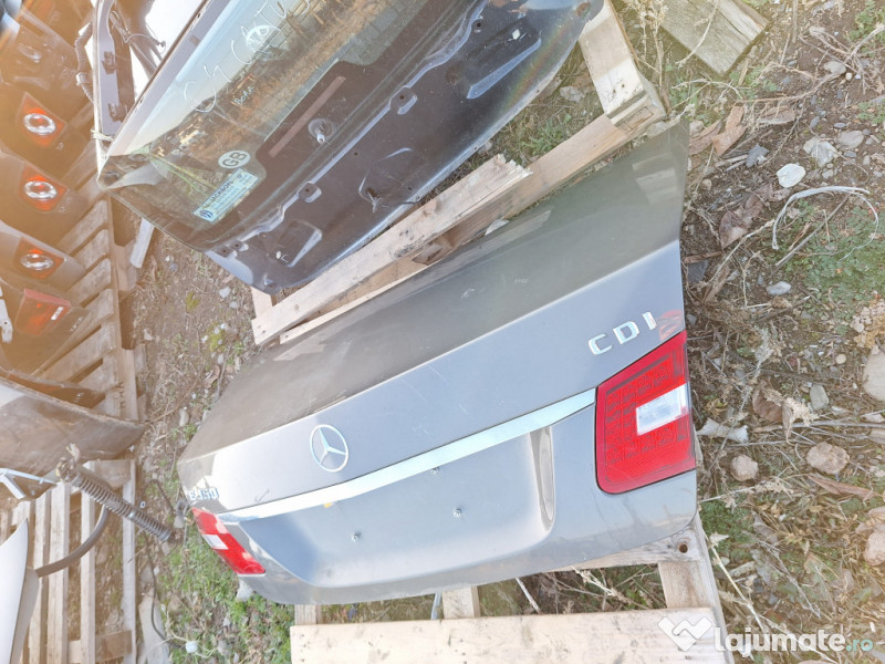 Hayon Mercedes E-Class W212 2012