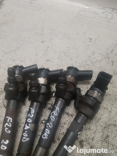 Injector BMW Seria 1 F20 2.0 Motorina 2012