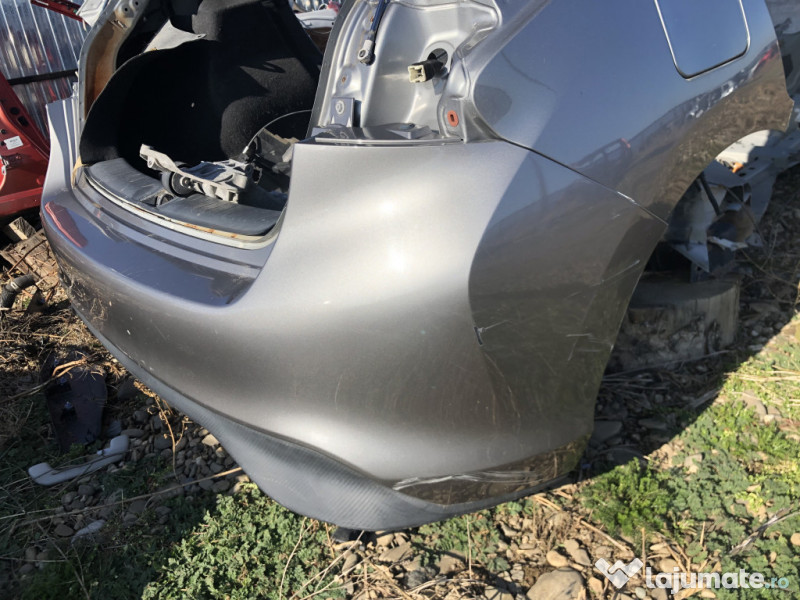 Bara spate Nissan Pulsar 2015