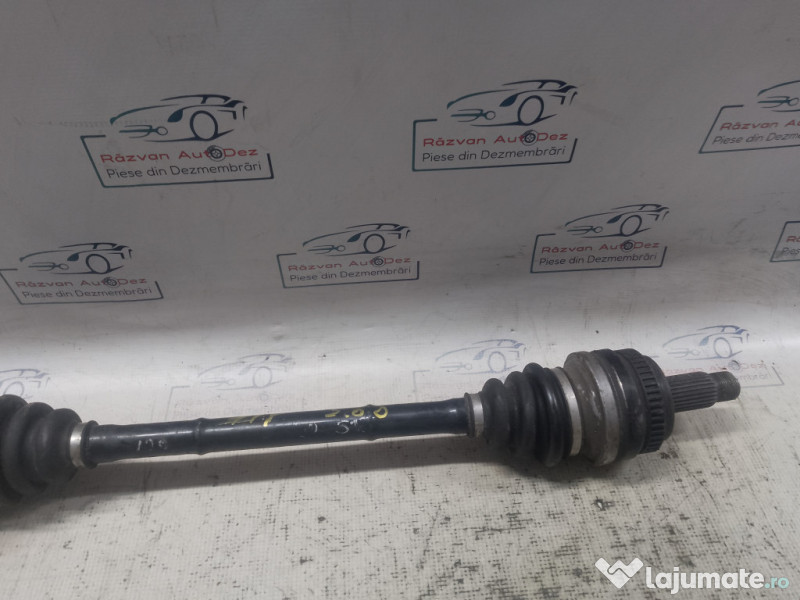 Planetara stanga spate BMW Seria 1 118 2.0 Motorina 2010