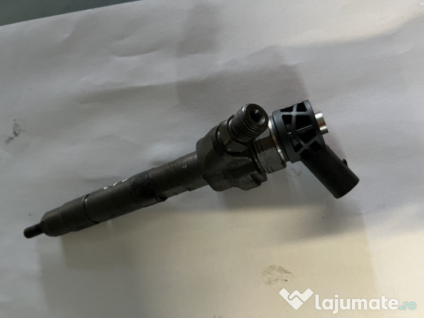 Injector BMW F10 2.0 Motorina 2012
