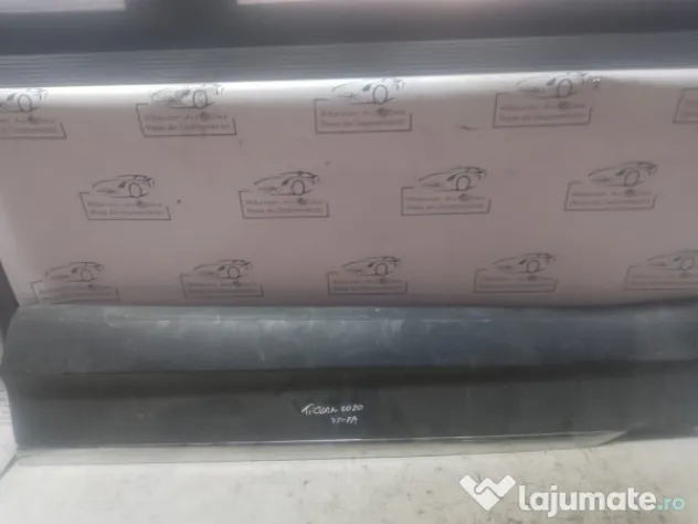 Bandou usa stanga fata Volkswagen Tiguan 2020