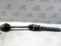 Planetara dreapta fata Ford Focus 1.6 Benzina 2008