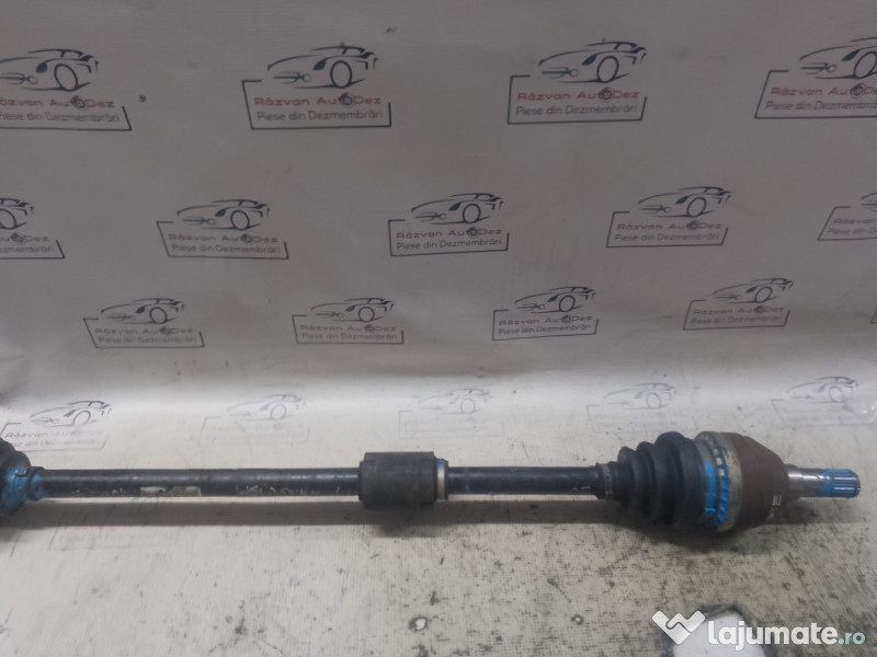 Planetara dreapta fata Opel Astra J 1.7 2011