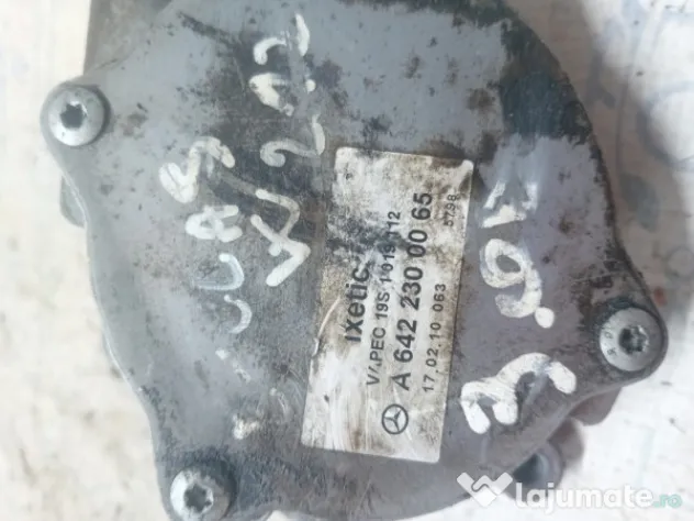 Pompa vacuum Mercedes E-Class W212 3.0 2010