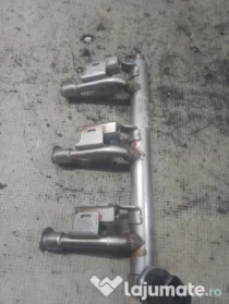 Rampa injectie Ford B-MAX 1.0 2012