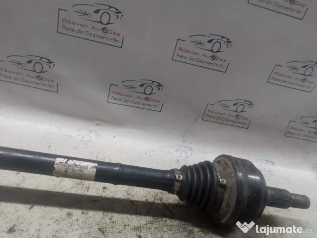 Planetara stanga spate Volkswagen Touareg 2005