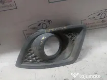 Grila proiector stanga Mercedes C-Class W203 2006