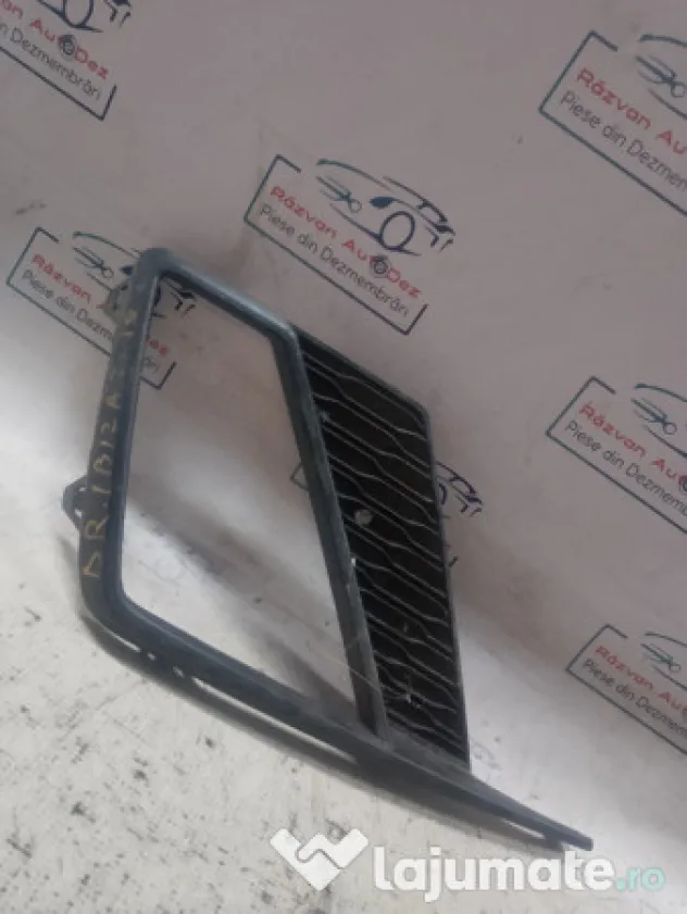 Grila proiector dreapta Seat Ibiza 2018