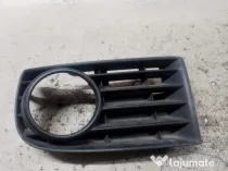 Grila proiector stanga Volkswagen Golf 5 2008