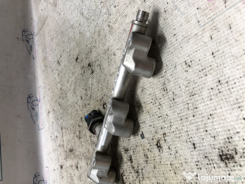 Rampa injectoare Suzuki SX4 1.0 Benzina 2017