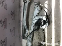 Macara geam dreapta fata Renault Clio 3 2010