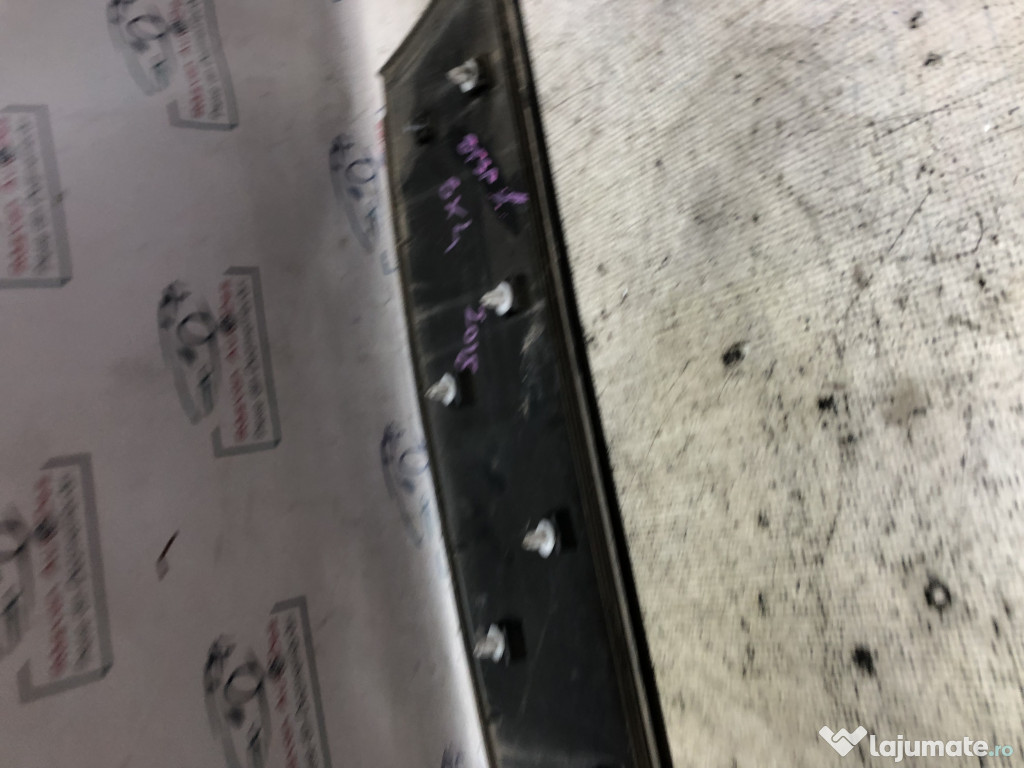 Bandou usa stanga spate Suzuki SX4 2018