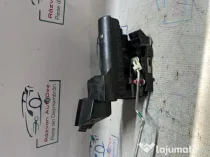 Broasca dreapta fata Dacia Duster 2013