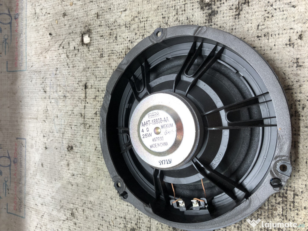 Boxa dreapta spate Ford Ecosport 2015
