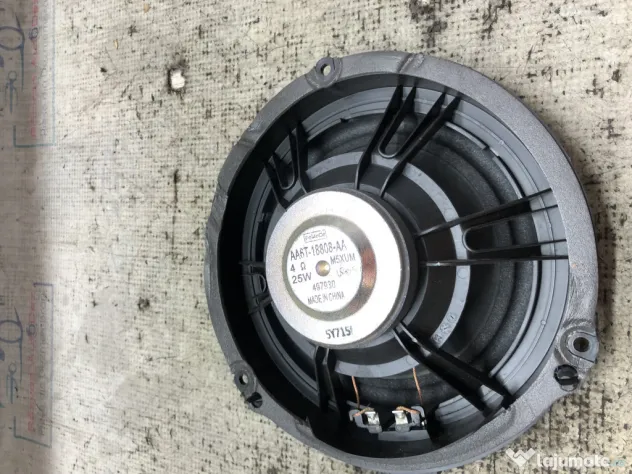Boxa dreapta spate Ford Ecosport 2015