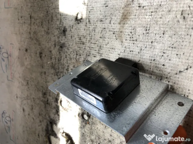 Amplificator antena Ford Ecosport 1.0 Benzina 2015