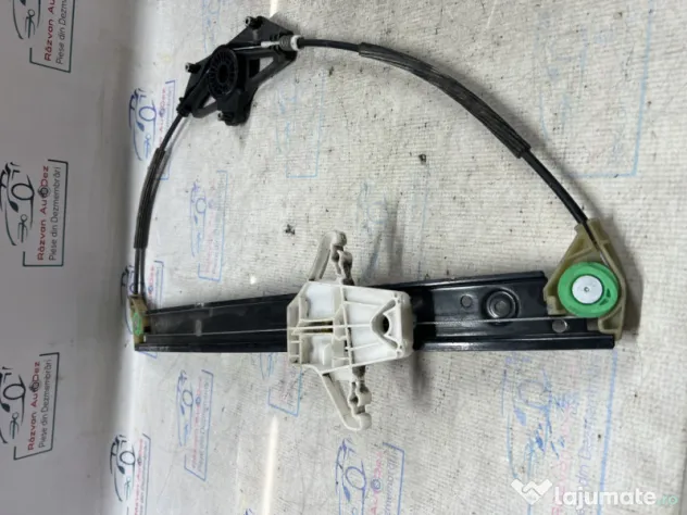 Macara geam stanga spate Skoda Octavia 2 2008