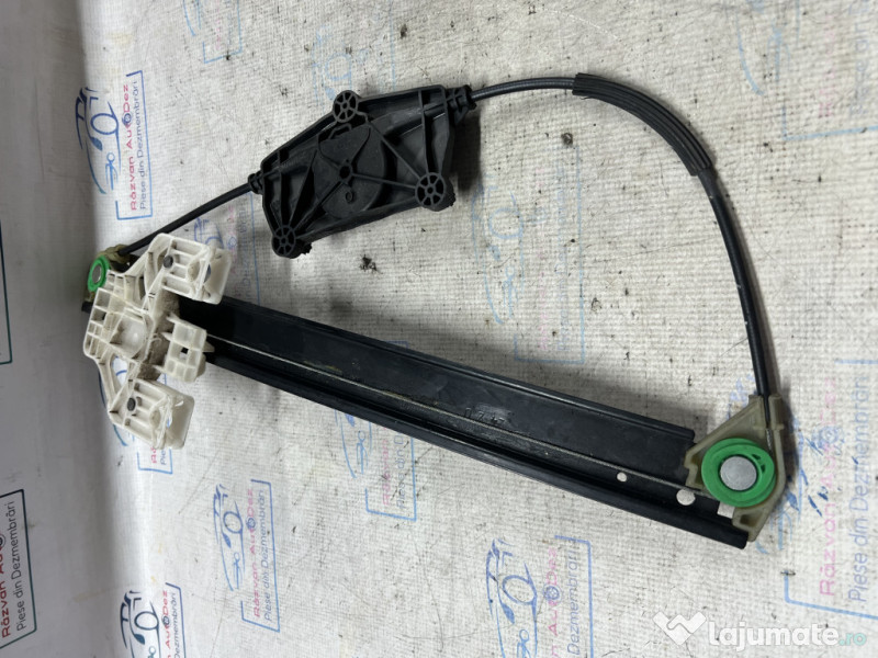 Macara geam stanga spate Audi A4 B8 2008