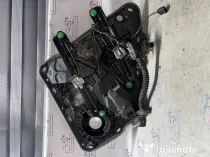 Macara geam stanga spate Volkswagen Touareg 2012