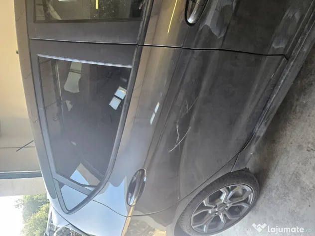 Usa dreapta spate Ford Fiesta Hatchback 2020