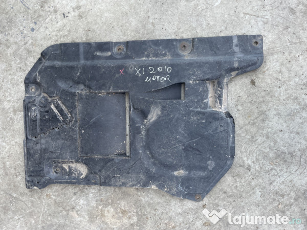 Scut motor plastic BMW X1 2.0 Motorina 2010