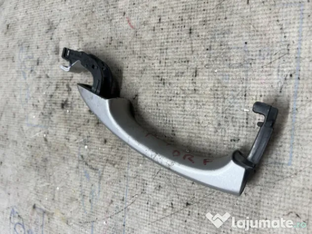 Maner exterior dreapta fata Audi A4 B8 2010