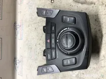 Consola centrala Hyundai Santa Fe 2.2 Motorina 2016