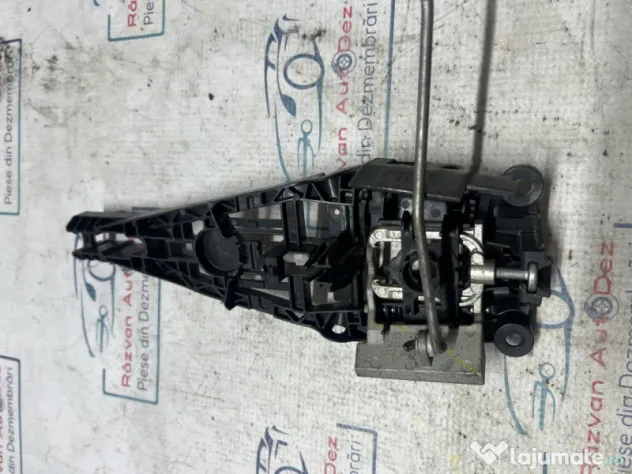 Suport mâner exterior stanga fata Opel Astra J 2012
