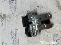 Broasca hayon Volkswagen Passat CC 2014