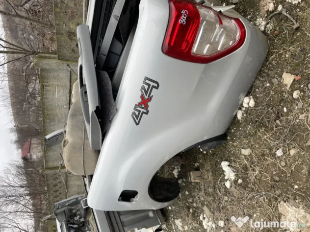 Aripa Stanga Spate Ford Ranger 2017
