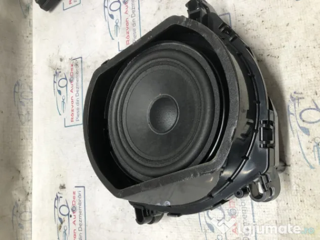 Boxa podea dreapta BMW X3 F25 2.0 Motorina 2011