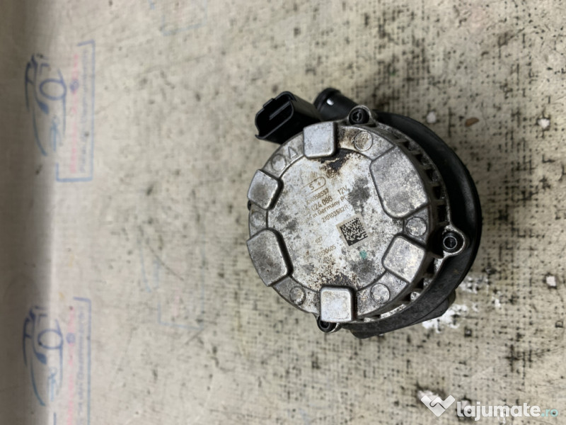 Pompa recirculare apa Dacia Duster 1.5 Motorina 2015