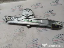 Macara geam stanga spate Dacia Duster - Benzina 2019