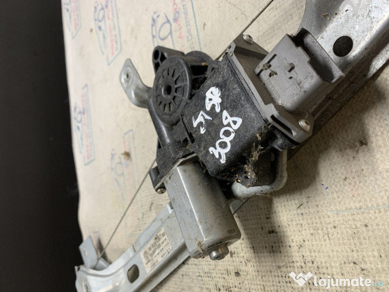 Macara geam stanga spate Peugeot 3008 - Motorina 2010