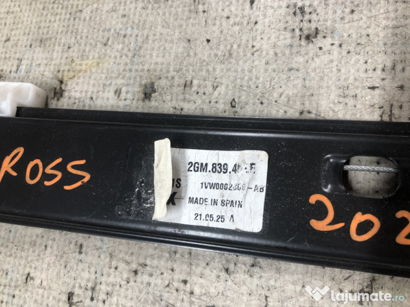 Macara geam dreapta spate Volkswagen T-CROSS - Benzina 2021