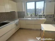 Apartament 3 camere și garaj ultracentral 