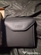 Binoclu Nikon sare foarte noua in cutia si husa lui 