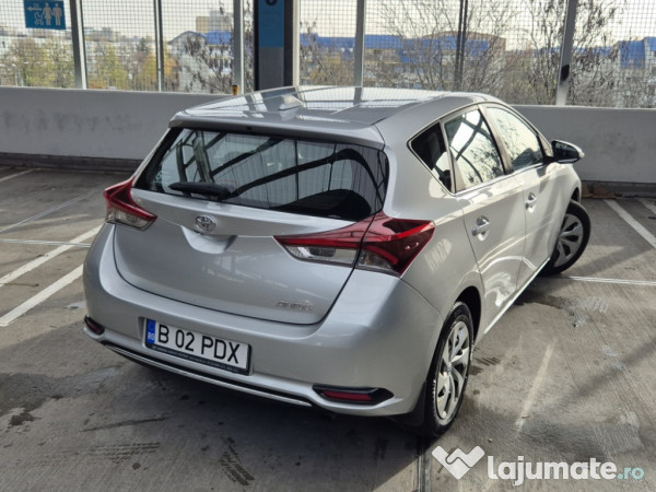 Toyota Auris 1.6 i automat 2017 euro 6