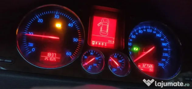 Vw passat B6 2.0 TDI Highline -Masina buna la bani putini