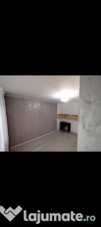 Proprietar garsoniera 17m et.3 Granit