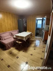 Apartament 2 camere decomandat-zona KM5 