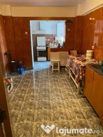 Apartament 4 camere zona A