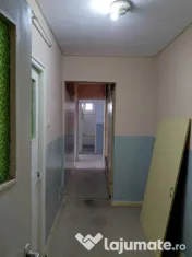 Apartament 3 camere, 71 mp – Zona Micro 20, Etaj 6 