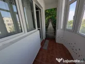 Renovat, 2 camere decomandate - 64 mp , etaj intermediar, No 