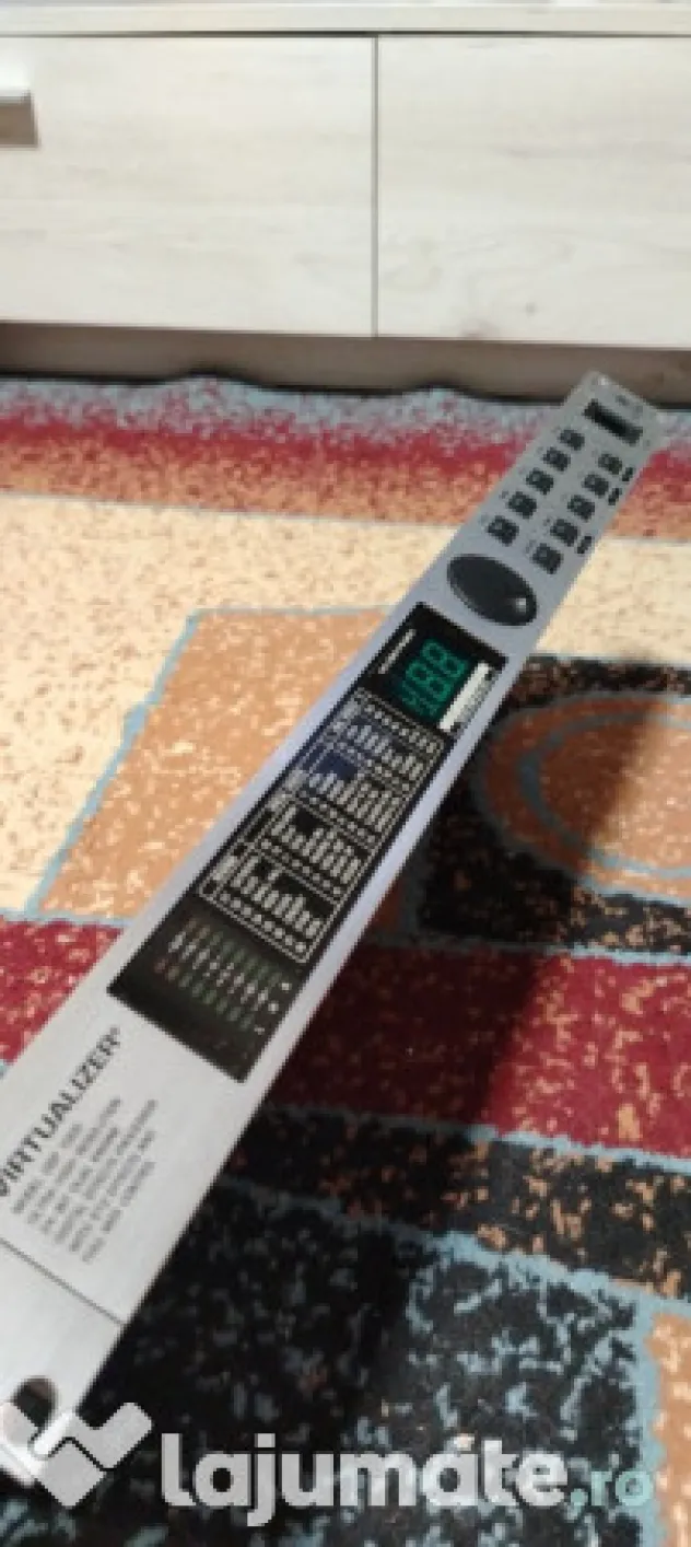 Procesor voce Behringer profesional