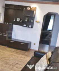 Apartament 3 camere, 57 mp, zona Micro 11