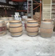 Butoaie stejar barrique 100, 220, 300 butoi stejar barrique 400 litri 