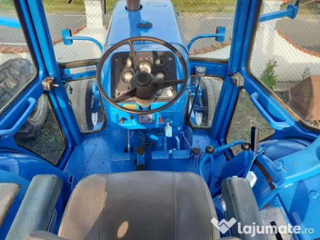 Tractor Ford 130 cp,model 8700