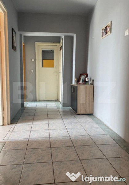 Apartament cu 2 camere, 57 mp, decomandat, mobilat, zona Mat